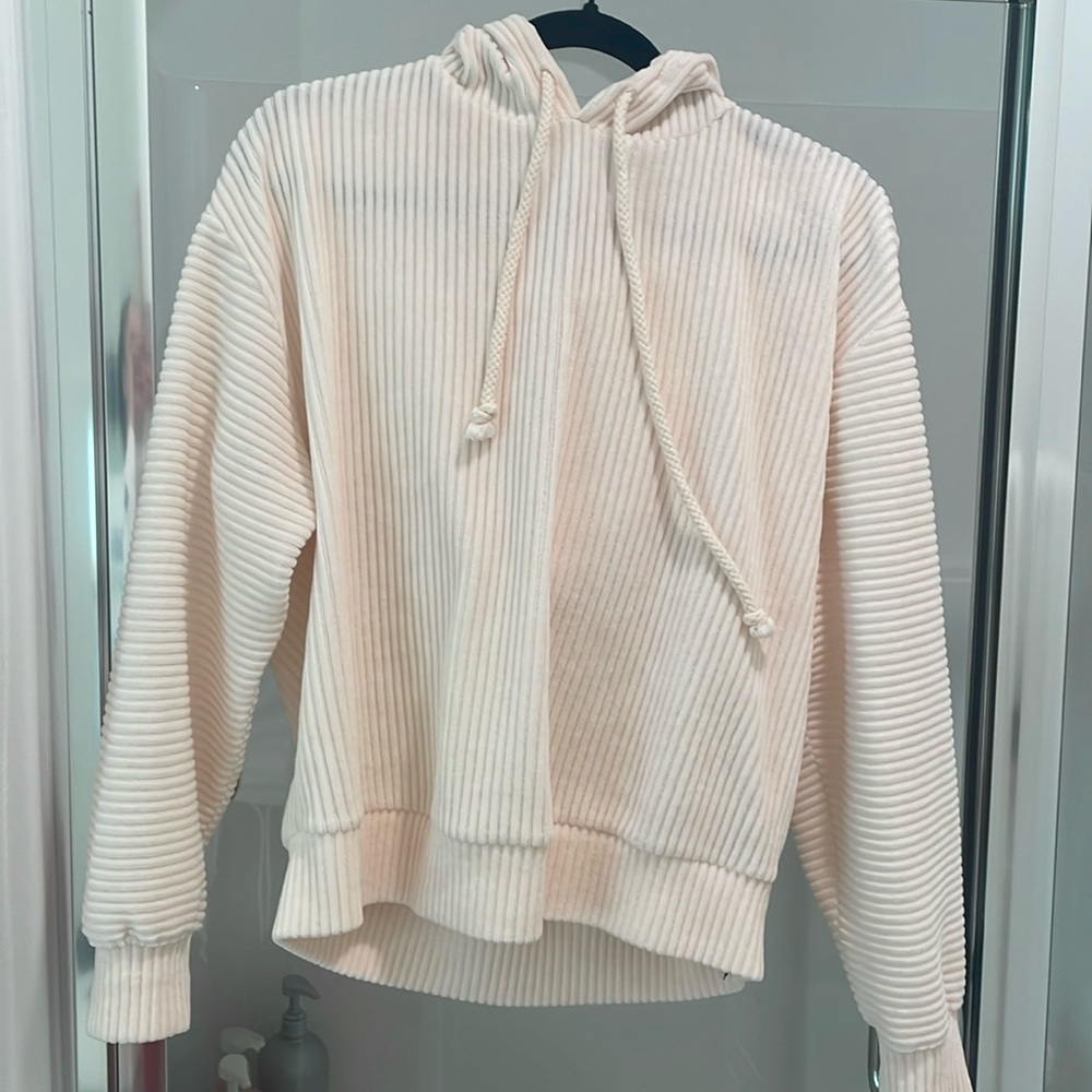 Ribbed Pullover Urban Outfitters Small